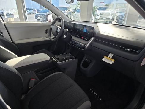 New 2026 Hyundai Ioniq 5 SE image 34
