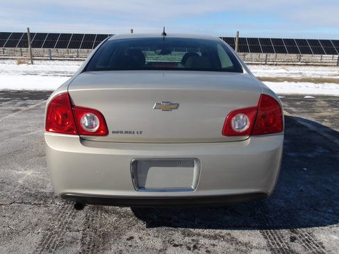 Used 2010 Chevrolet Malibu LT image 4