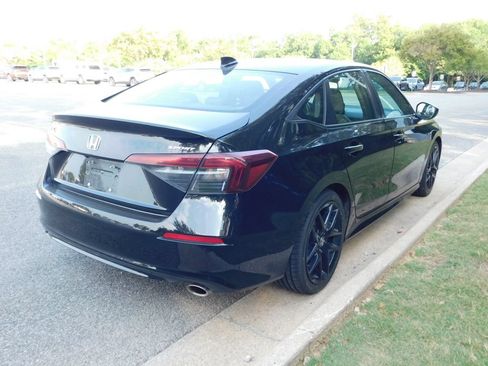 Certified 2025 Honda Civic Sport image 4
