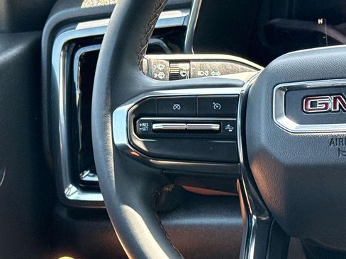 Used 2023 GMC Canyon AT4 AWD/4WD image 15