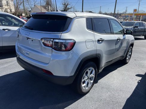 New 2025 Jeep Compass Sport image 2