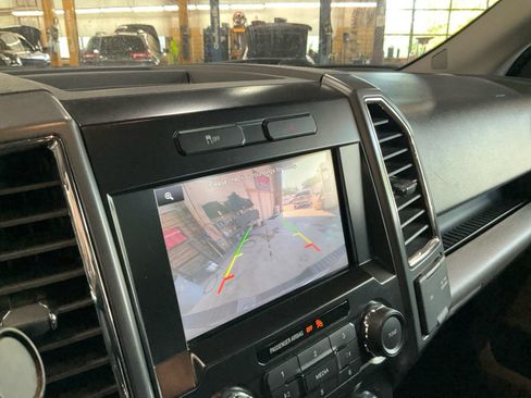 Used 2015 Ford F150 XLT w/ Equipment Group 302A Luxury AWD/4WD image 31