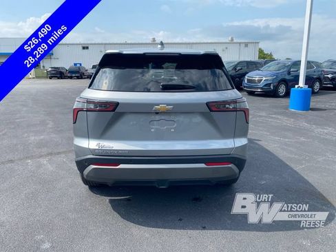 Used 2025 Chevrolet Equinox LT AWD/4WD image 8