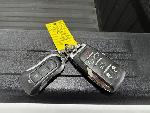 Used 2022 RAM 1500 Limited w/ Body-Colour Bumper Group AWD/4WD image 48