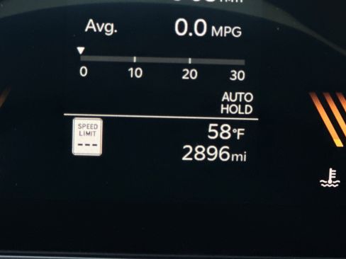 Used 2026 Kia Carnival EX image 30