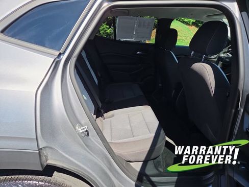 Used 2024 Chevrolet Trax LS FWD image 16