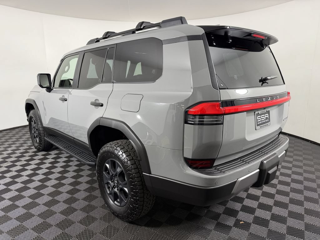 Used 2025 Lexus GX 550 AWD/4WD image 9