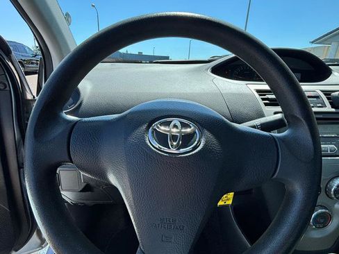Used 2012 Toyota Yaris Sedan FWD image 11