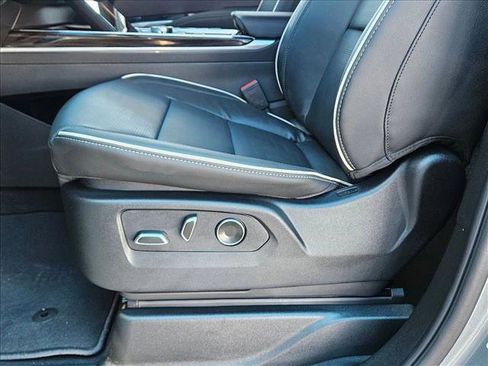 New 2026 Cadillac Escalade Luxury w/ Touring Package image 4