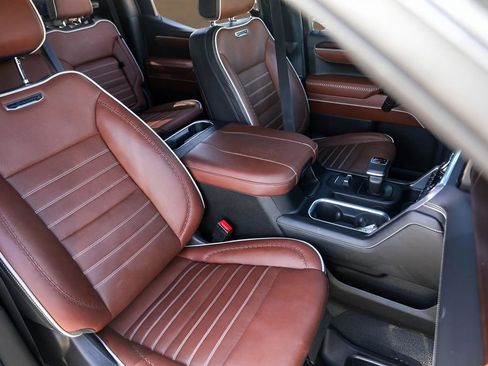 Used 2023 GMC Sierra 1500 Denali Ultimate image 29