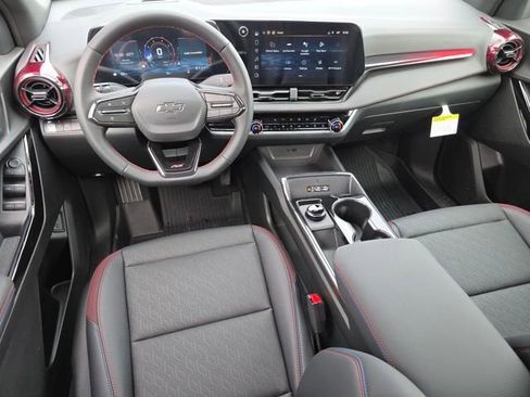 New 2026 Chevrolet Equinox RS w/ LPO, Floor Liner Package FWD image 3