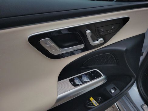 Certified 2025 Mercedes-Benz E 350 Sedan image 21