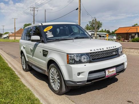 Used 2013 Land Rover Range Rover Sport HSE AWD/4WD image 3