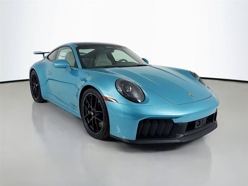 Used 2026 Porsche 911 Carrera 4 GTS AWD/4WD image 26