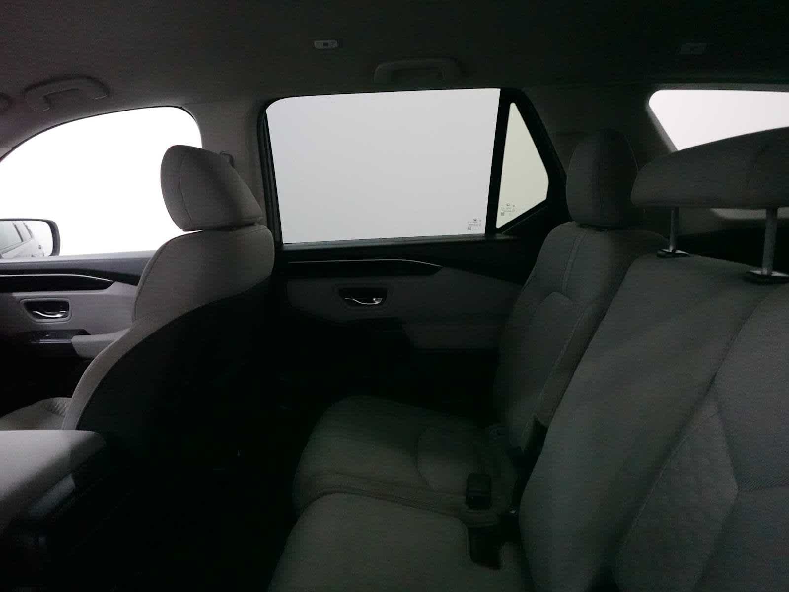 Certified 2023 Honda Pilot LX image 26