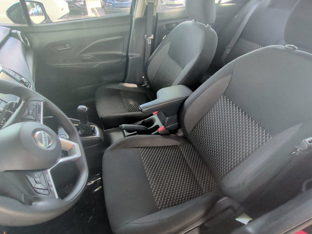 Used 2020 Nissan Versa S FWD image 14