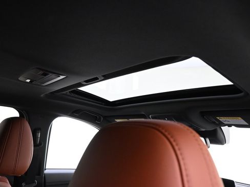 Certified 2025 MAZDA CX-5 Carbon Edition image 18