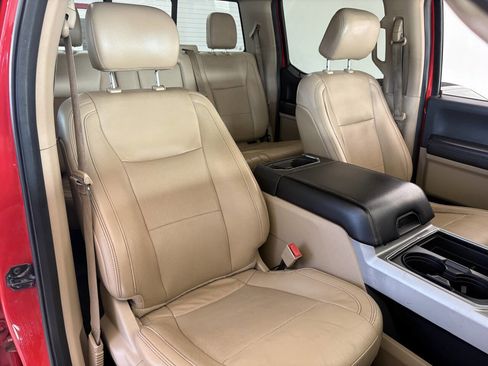 Used 2019 Ford F250 Lariat w/ Chrome Package image 36