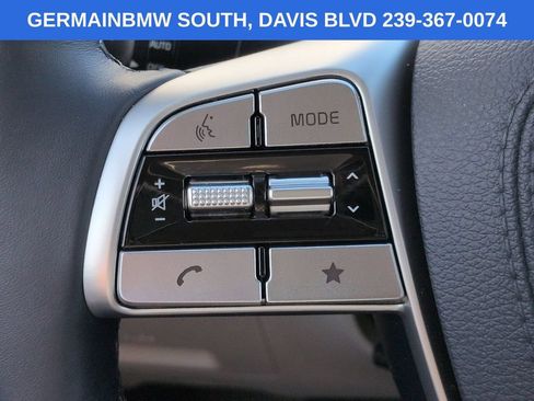 Used 2025 Kia Telluride EX w/ EX Captain's Chair Package AWD/4WD image 28