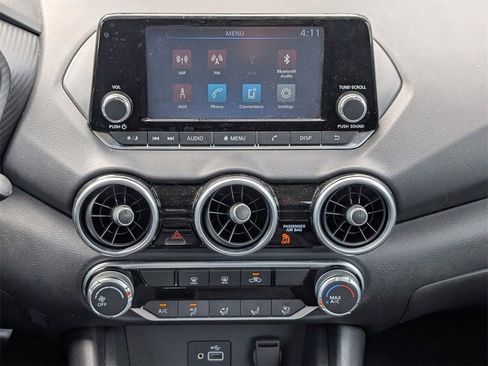 Used 2023 Nissan Sentra S image 15