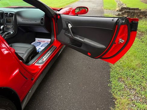 Used 2013 Chevrolet Corvette Grand Sport w/ 3LT Preferred Equipment Group RWD image 62