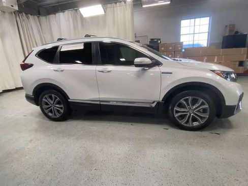 Used 2022 Honda CR-V Touring image 3