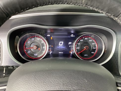 Used 2015 Dodge Charger R/T w/ Plus Group RWD image 23