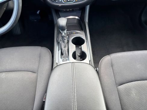 Used 2025 Chevrolet Malibu LT image 23