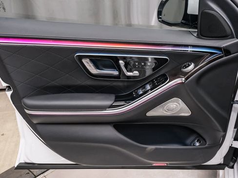 Certified 2026 Mercedes-Benz S 580 4MATIC Sedan image 21