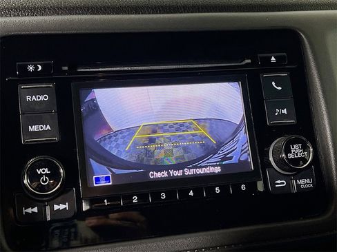 Used 2020 Honda HR-V LX image 13