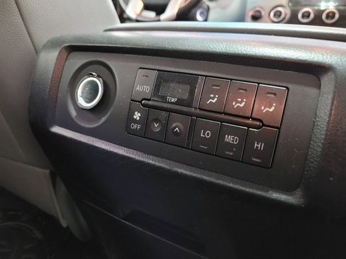 Used 2016 Toyota Sequoia Limited image 65