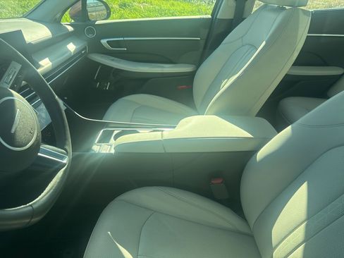 Used 2025 Hyundai Sonata SEL image 2