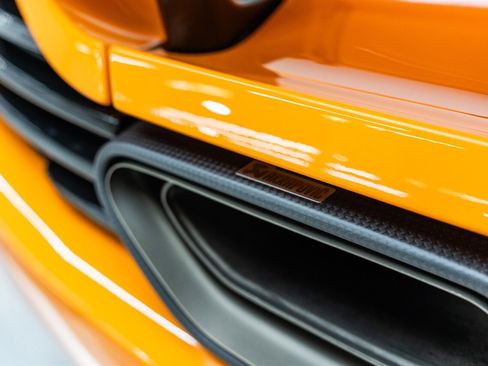 Used 2014 McLaren MP4-12C Spider RWD image 96