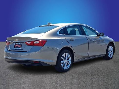 Used 2024 Chevrolet Malibu LT FWD image 4