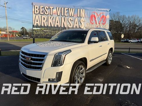 Used 2020 Cadillac Escalade Premium Luxury image 1