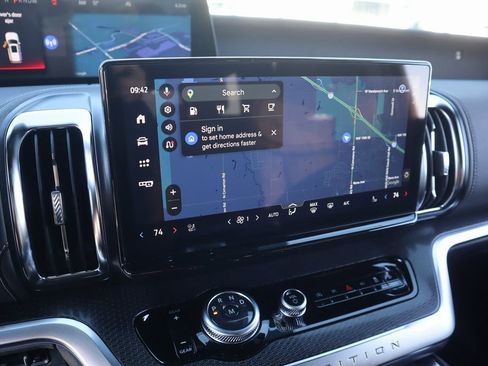 New 2026 Ford Expedition Platinum w/ Stealth Appearance Package image 7