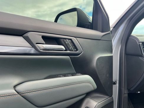 Used 2026 GMC Terrain AT4 w/ Convenience Package III image 14