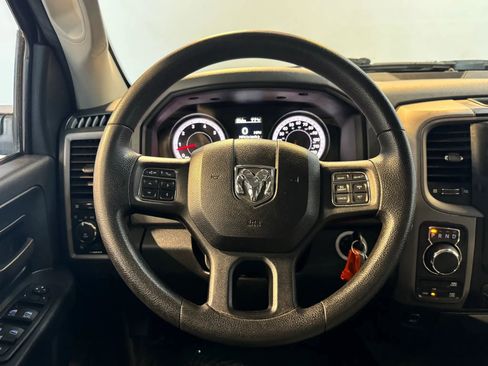 Used 2014 RAM 1500 Express AWD/4WD image 12