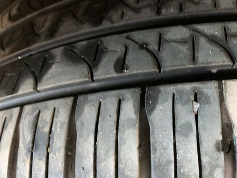 Used 2024 Chrysler Pacifica Touring-L w/ Uconnect Theater Family Group image 42