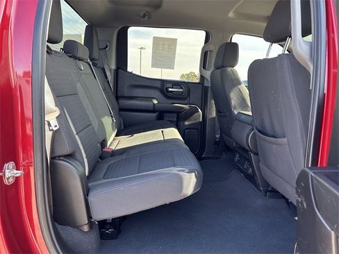 Used 2022 Chevrolet Silverado 1500 Custom image 14