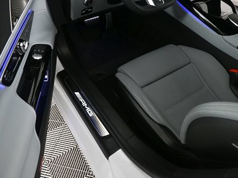 Used 2025 Mercedes-Benz AMG GT 43 image 7