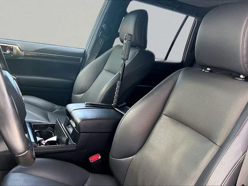 Used 2021 Lexus GX 460 Premium w/ Premium Package AWD/4WD image 21