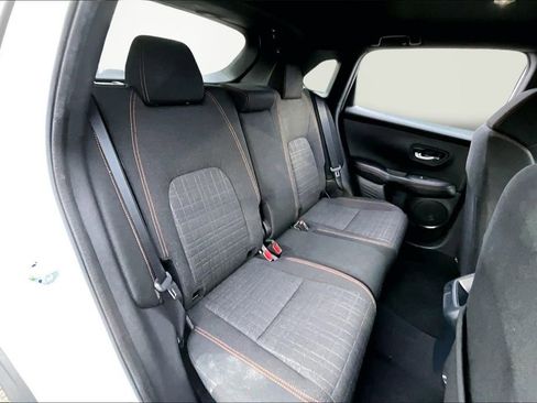 Used 2023 Honda HR-V Sport image 17