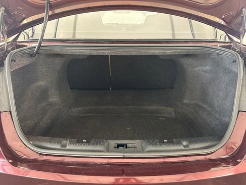 Used 2018 Ford Taurus SEL image 27