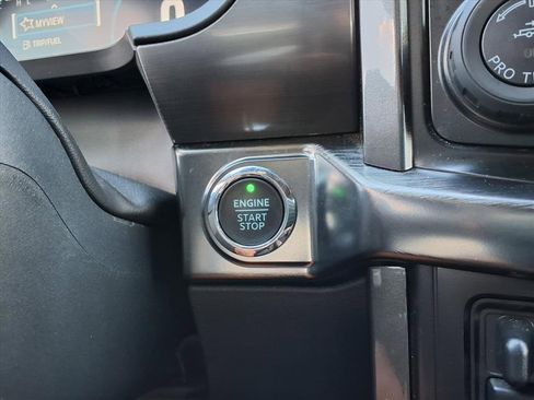 Used 2023 Ford F150 Lariat w/ Equipment Group 502A High image 32