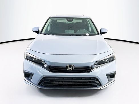 Used 2023 Honda Civic EX image 2