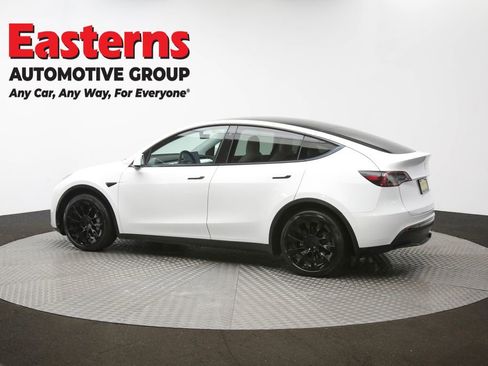 Used 2021 Tesla Model Y Long Range image 59