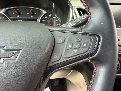 Used 2023 Chevrolet Equinox RS AWD/4WD image 27
