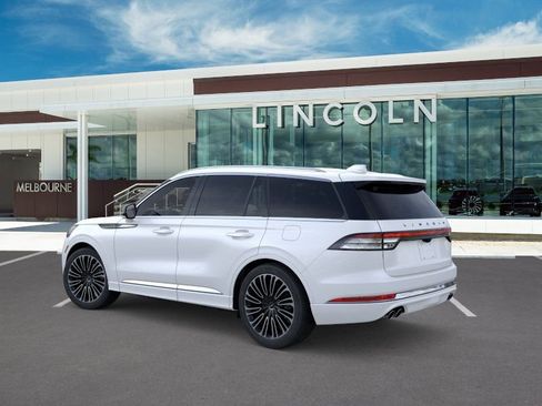 New 2026 Lincoln Aviator Black Label w/ Dynamic Handling Package AWD/4WD image 4