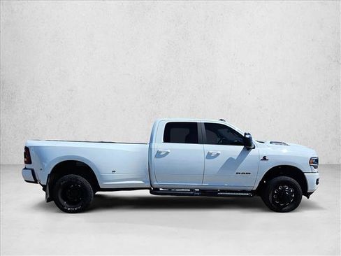 Used 2024 RAM 3500 Laramie w/ Night Edition AWD/4WD image 4